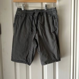 Hollister XS Jogger Short 9”